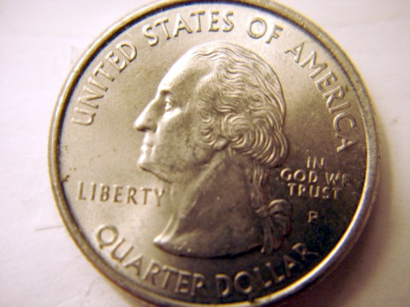1999-Georgia-State-Quarter--Die-Chip-Or-Jawline-Extension?